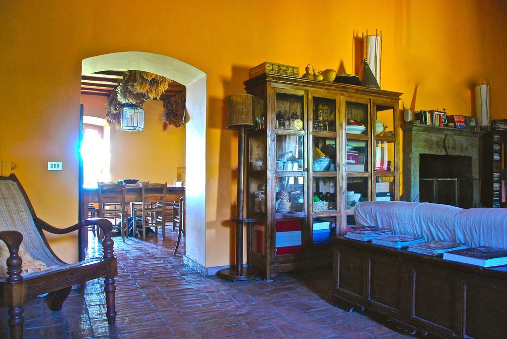Bed And Breakfast Dopo Il Settimo Cielo Lubriano Luaran gambar
