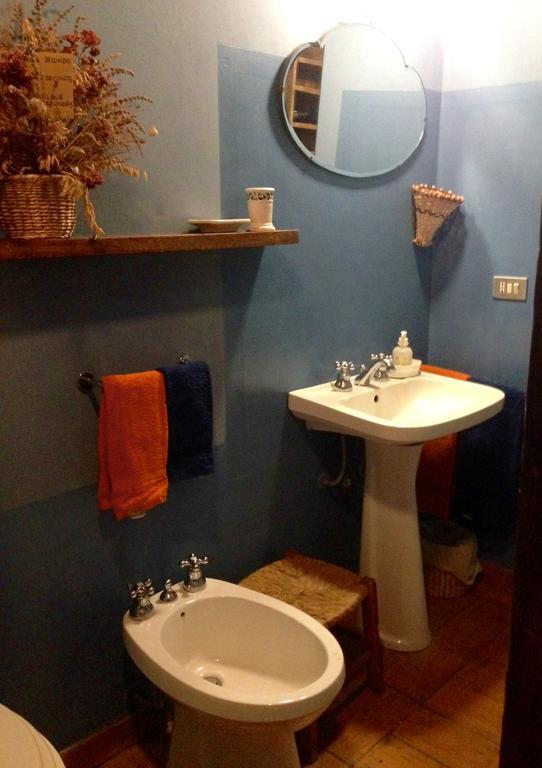 Bed And Breakfast Dopo Il Settimo Cielo Lubriano Luaran gambar